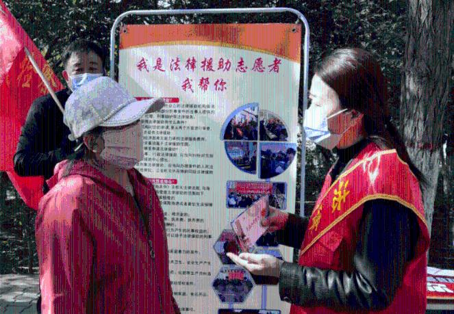 园林植物病害病状中最常见的是